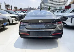 2023 Hyundai Elantra 1.5L CVT LUX Premium, чёрный — фото 18