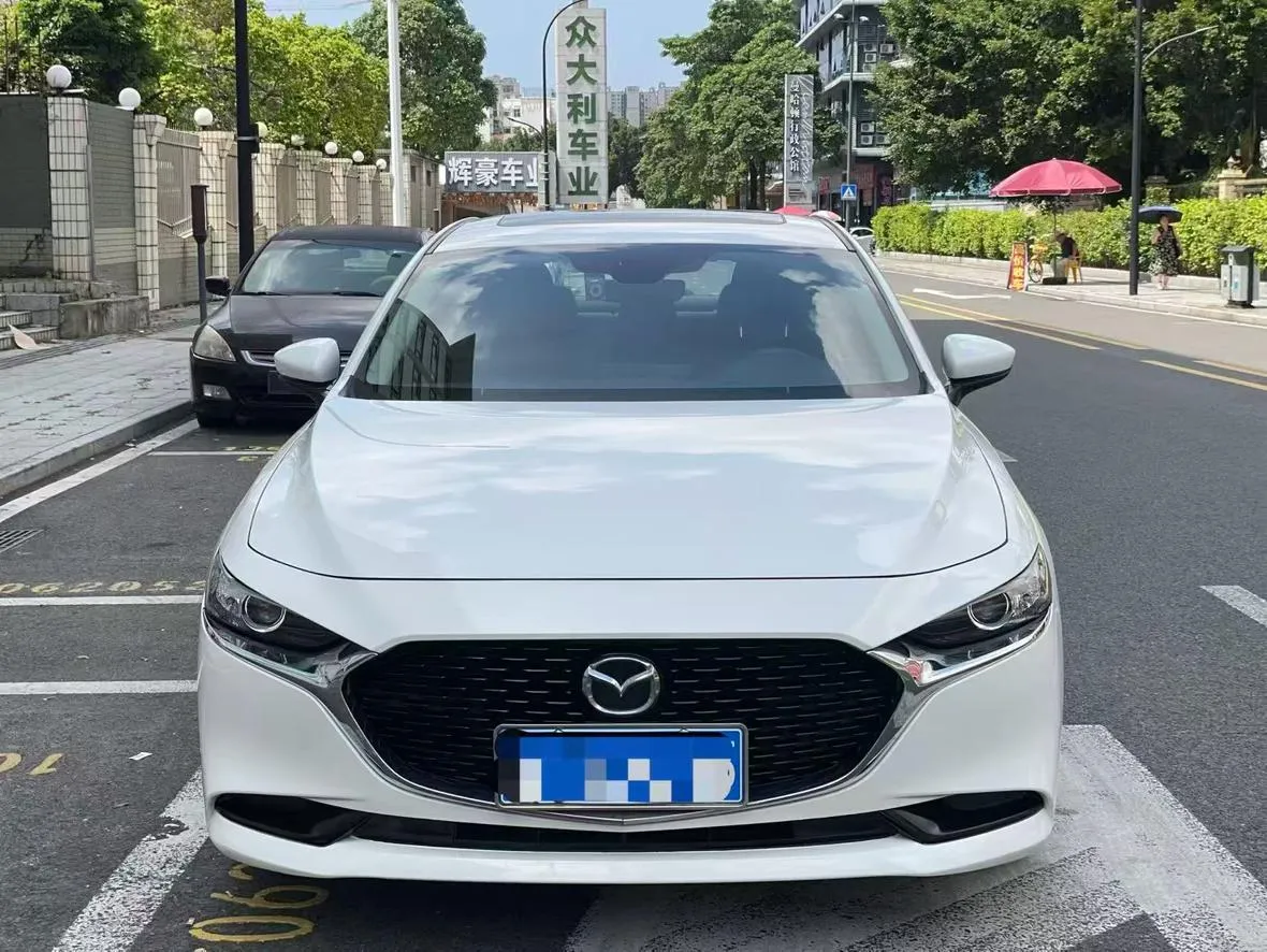 2021 Mazda Mazda3 2.0L AT