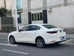 2021 Mazda Mazda3 2.0L AT, белый — фото 8