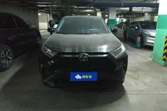 2023 Toyota RAV4 2.0L CVT 2WD, чёрный — фото 3