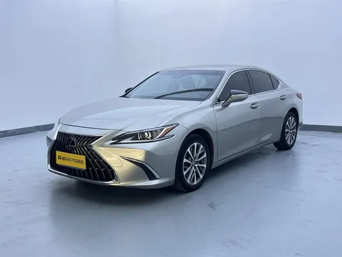 2022 Lexus ES 200 Excellence