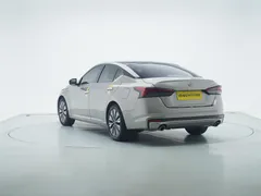 2022 Nissan Teana 2.0L XL-TLS — фото 5