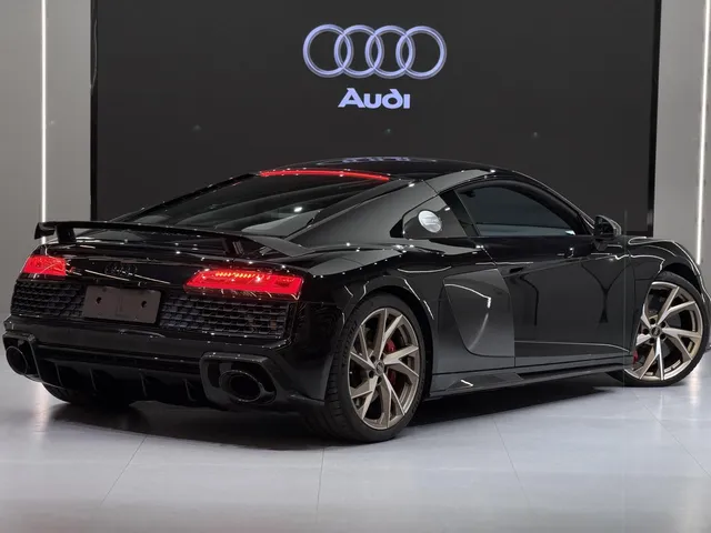 2021 Audi R8
