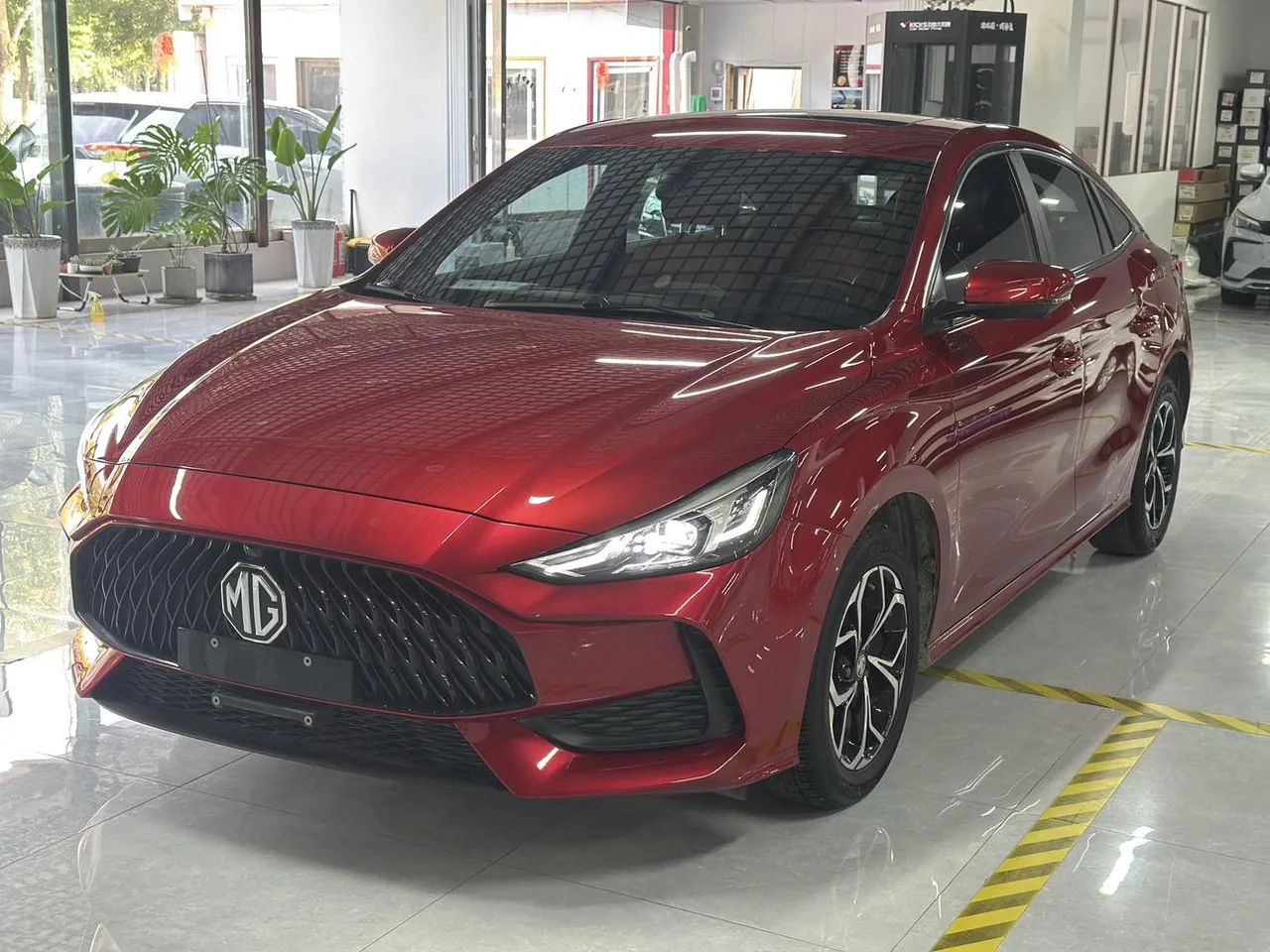 2021 MG MG5 180DVVT CVT Youth Luxury