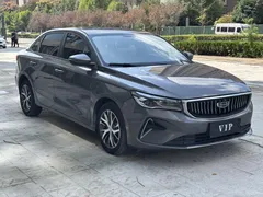 2023 Geely Emgrand 1.5L CVT Luxury Champion 4th Gen — фото 3