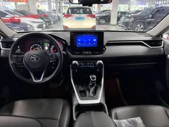 2021 Toyota RAV4 2.0L CVT 2WD Urban, белый — фото 8