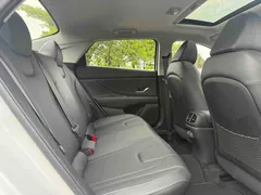 2023 Hyundai Elantra 1.5L CVT LUX Premium, белый — фото 13