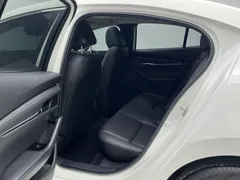 2021 Mazda Mazda3 2.0L AT, белый — фото 12