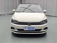 2021 Volkswagen Polo Plus 1.5L AT Panoramic, белый — фото 2