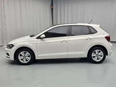2021 Volkswagen Polo Plus 1.5L AT Panoramic, белый — фото 4