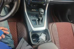 2022 Toyota RAV4 2.0L CVT 2WD Fashion, белый — фото 15