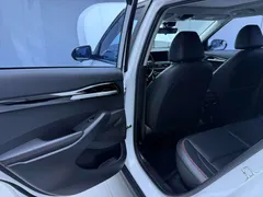 2023 Kia Seltos 1.5L IVT Luxury, белый — фото 17