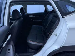 2023 Kia Seltos 1.5L IVT Luxury, белый — фото 18