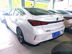 2022 Changan Eado PLUS 1.6L GDI CVT Luxury, белый — фото 7