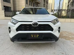 2022 Toyota RAV4 2.0L CVT 2WD Fashion Plus, белый — фото 2