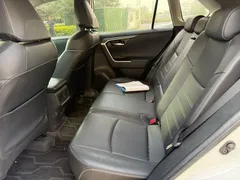 2022 Toyota RAV4 2.0L CVT 2WD Fashion Plus, белый — фото 6