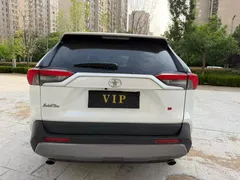 2022 Toyota RAV4 2.0L CVT 2WD Fashion Plus, белый — фото 8