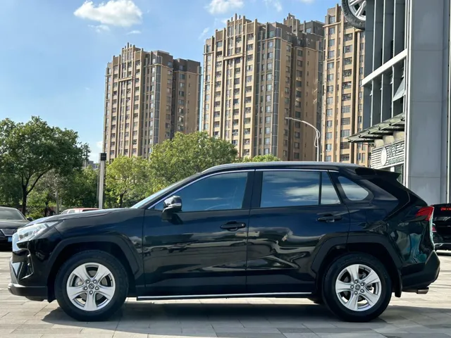 2023 Toyota RAV4 2.0L CVT 2WD