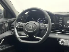 2022 Hyundai Elantra 1.5L CVT GLX Elite — фото 11