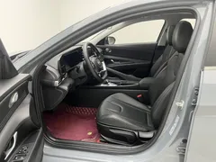 2022 Hyundai Elantra 1.5L CVT GLX Elite — фото 12