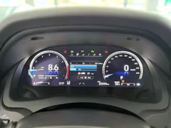 2023 Toyota Camry 2.5G Luxury, белый — фото 10