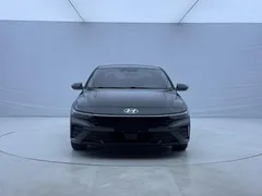 2023 Hyundai Elantra 1.5L CVT LUX Premium, чёрный — фото 2