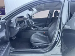 2023 Hyundai Elantra 1.5L CVT LUX Premium, чёрный — фото 18