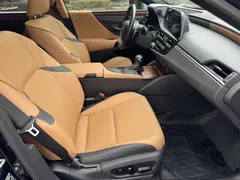 2021 Lexus ES 200 Luxury, синий — фото 16