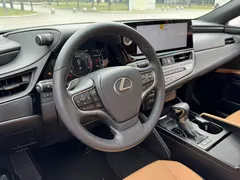 2022 Lexus ES 200 Excellence, синий — фото 11