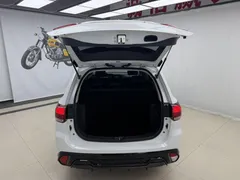 2021 Mitsubishi Outlander 2.0L 2WD 5, белый — фото 18