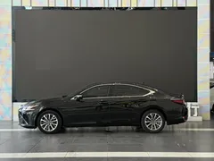 2021 Lexus ES 260, чёрный — фото 6