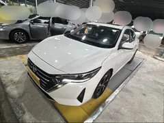 2023 Nissan Sylphy 1.6L CVT Enjoy, белый — фото 2