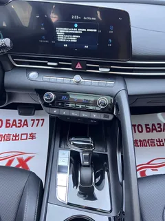 2023 Hyundai Elantra 1.5L CVT LUX Premium, белый — фото 15