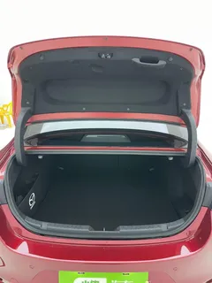 2021 Mazda Mazda3 2.0L AT, красный — фото 24
