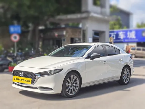 2021 Mazda Mazda3 2.0L AT