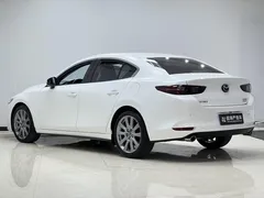 2023 Mazda Mazda3 2.0L AT, белый — фото 6