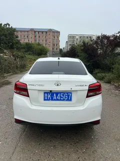 2022 Toyota Yaris L Zhixuan 1.5L CVT Leading Plus, белый — фото 4