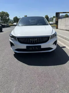 2022 Geely Emgrand 4th Gen 1.5L CVT Premium, белый — фото 3