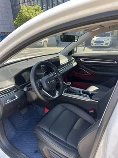 2022 Geely Emgrand 4th Gen 1.5L CVT Premium, белый — фото 4
