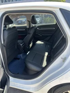 2022 Geely Emgrand 4th Gen 1.5L CVT Premium, белый — фото 5