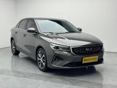2022 Geely Emgrand 4th Gen 1.5L CVT Premium — фото 3