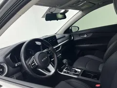 2021 Kia Cerato 1.5L CVT Youth, белый — фото 13