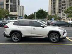 2023 Toyota Wildlander 2.0L 2WD Luxury Plus — фото 5