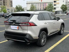 2023 Toyota Wildlander 2.0L 2WD Luxury Plus — фото 8