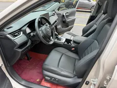 2023 Toyota Wildlander 2.0L 2WD Luxury Plus — фото 9