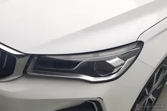 2022 Geely Emgrand 4th Gen 1.5L CVT Premium, белый — фото 5