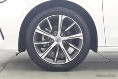 2022 Geely Emgrand 4th Gen 1.5L CVT Premium, белый — фото 6