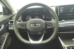 2022 Geely Emgrand 4th Gen 1.5L CVT Premium, белый — фото 15