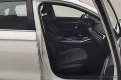 2022 Geely Emgrand 4th Gen 1.5L CVT Premium, белый — фото 22