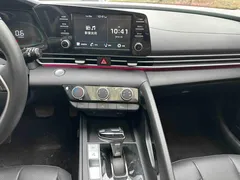 2023 Hyundai Elantra 1.5L CVT GLX Elite, синий — фото 12